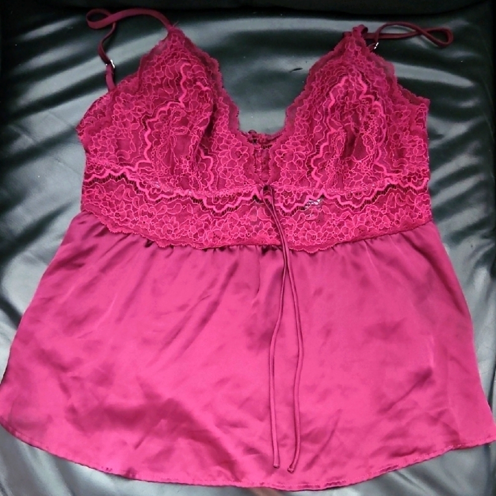 Victoria's Secret Chantilly Wine lace Satin Babydoll Limgerie Top  Sz L